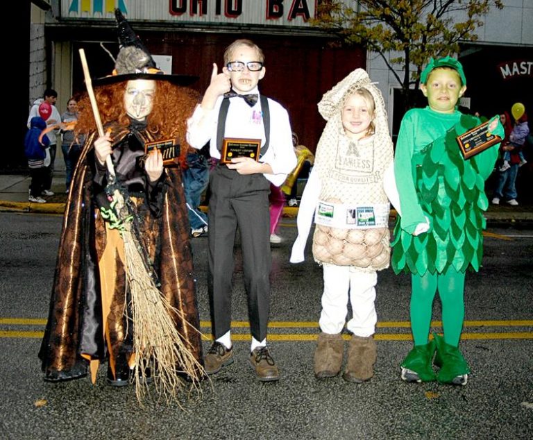 Halloween Parade Greater Grand Lake Visitors Region